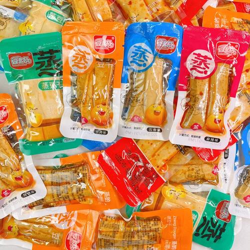 豆多奇蒸豆干 探索網(wǎng)紅辣味零食的即食魅力